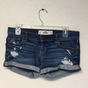 Hollister low-rise shorts